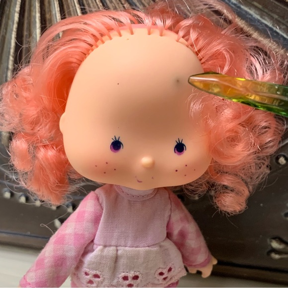 Vintage Strawberry Shortcake Doll- Raspberry Tart 🍓 - Picture 7 of 10